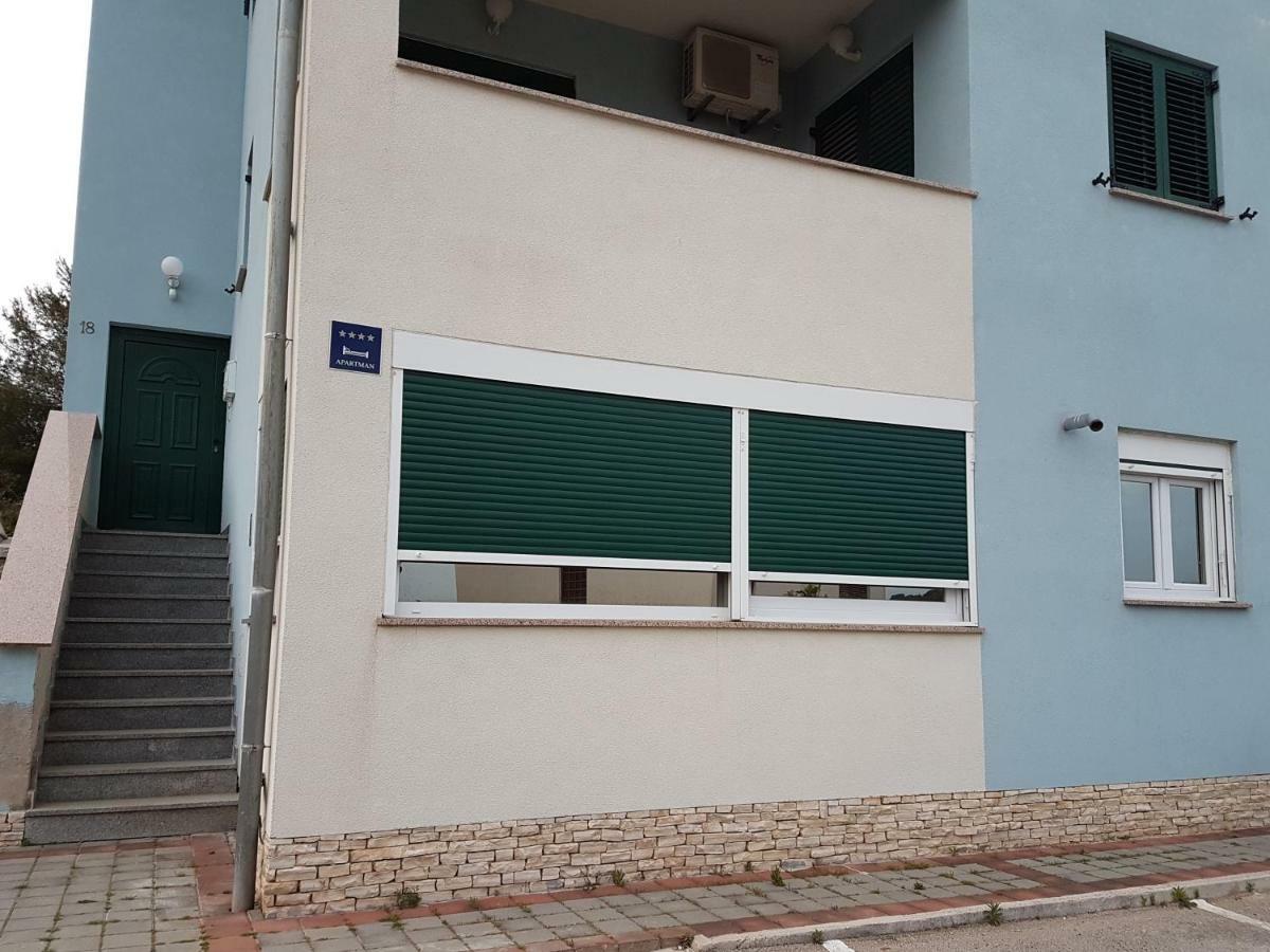 Apartman Leon Sibenik Exterior photo